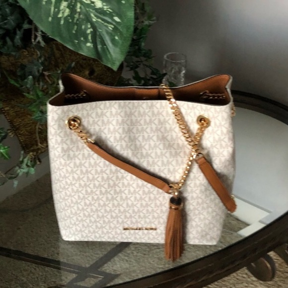 Michael Kors Handbags - 🆕Michael Kors Tote/Shoulder Bag